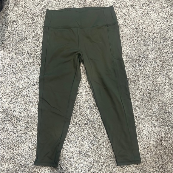Victoria secret Olive Green High-Waisted pocket Leggings - Picture 1 of 3